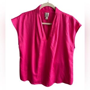 Women's Pink V-Neck Sleeveless Blouse